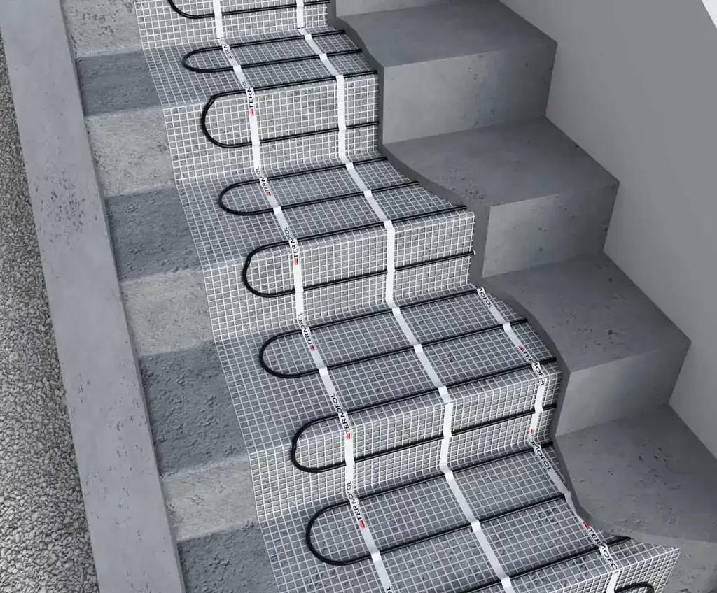kültéri fűtőszőnyeg lépcső